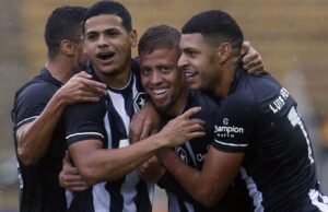 Botafogo goleia Audax, leva Taça Rio e garante vaga na Copa do Brasil 2024