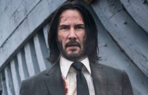 Keanu Reeves é surpreendido por policiais em sua casa em Los Angeles