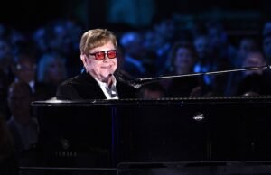 Elton John adverte sobre maré de homofobia nos EUA – 25/06/2023 – Celebridades