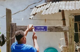 Google vai mapear favelas para facilitar entregas e atendimentos de emergência