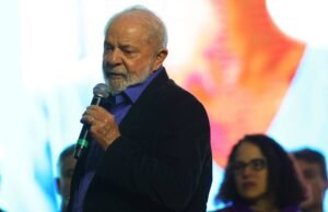 Lula lamenta sobre morte de Zé Celso – 06/07/2023 – Celebridades