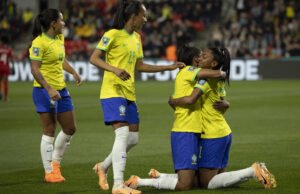 Copa do Mundo feminina: figurinhas encalham nas bancas – 25/07/2023 – Celebridades