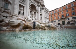 O que acontece com as moedas jogadas na Fontana de Trevi? – 10/03/2024 – Turismo