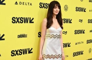 Anne Hathaway teve que beijar 10 homens durante teste de química: ‘nojento’