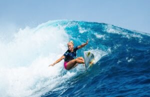 Tati Weston-Webb é vice em Fiji e garante vaga no WSL Finals